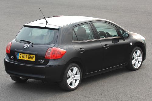 Toyota Auris T180 (2007) - picture 8 of 10