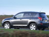 Toyota RAV4 XT-R (2007) - picture 2 of 6