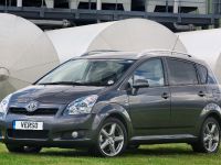 Toyota Verso (2007) - picture 3 of 14