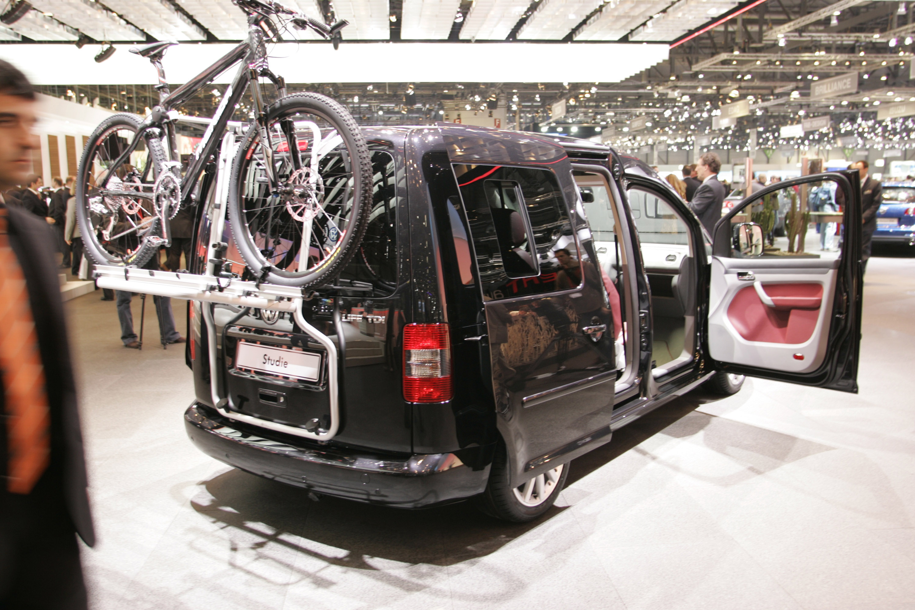 Volkswagen Caddy Life Edition concept