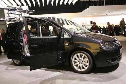 Volkswagen Caddy Life Edition concept (2007) - picture 1 of 7