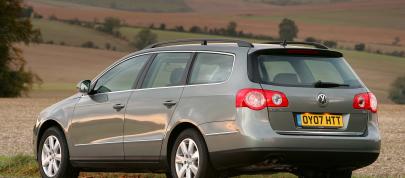 Volkswagen Passat Estate (2007) - picture 4 of 6