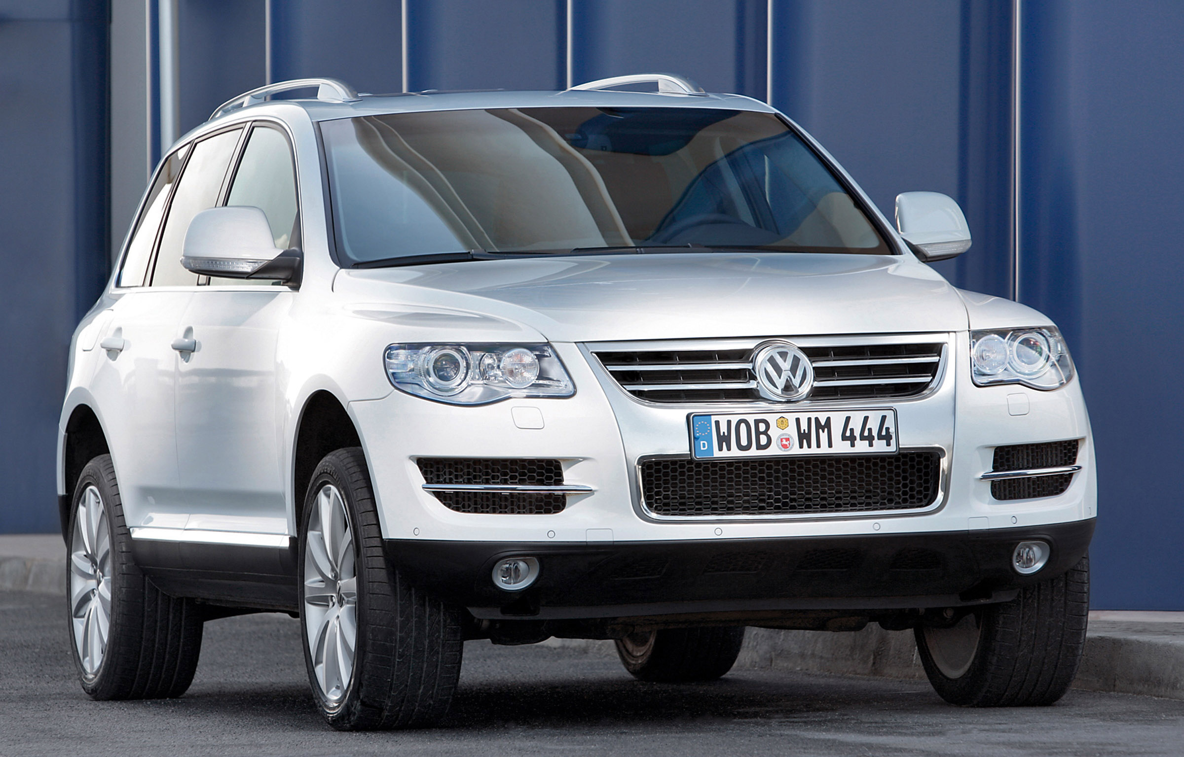 Volkswagen Touareg Blue TDI