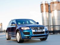 Volkswagen Touareg R50 (2007) - picture 2 of 3