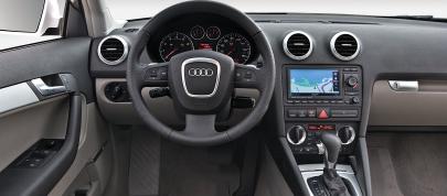 Audi A3 (2008) - picture 7 of 8