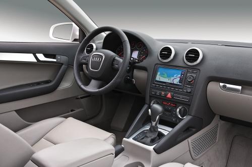 Audi A3 (2008) - picture 8 of 8