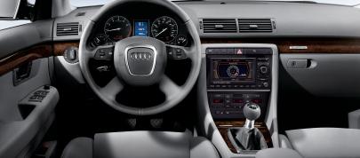 Audi A4 Sline (2008) - picture 7 of 7