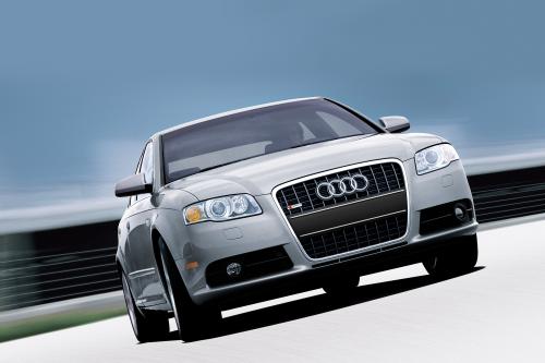 Audi A4 Sline (2008) - picture 1 of 7