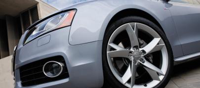 Audi A5 (2008) - picture 15 of 19