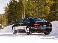 Audi A8 4.2 (2008) - picture 2 of 5