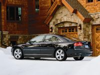 Audi A8 4.2 (2008) - picture 5 of 5