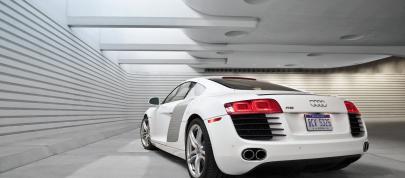 Audi R8 (2008) - picture 7 of 26