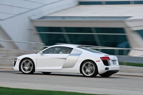 Audi R8 (2008) - picture 9 of 26