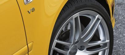 Audi RS 4 Cabriolet (2008) - picture 12 of 18