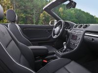 Audi RS 4 Cabriolet (2008) - picture 13 of 18