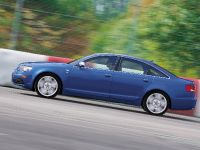 Audi S6 (2008) - picture 3 of 13