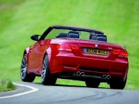 BMW M3 Convertible (2008) - picture 8 of 14