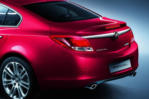 Buick Regal (2008) - picture 16 of 36