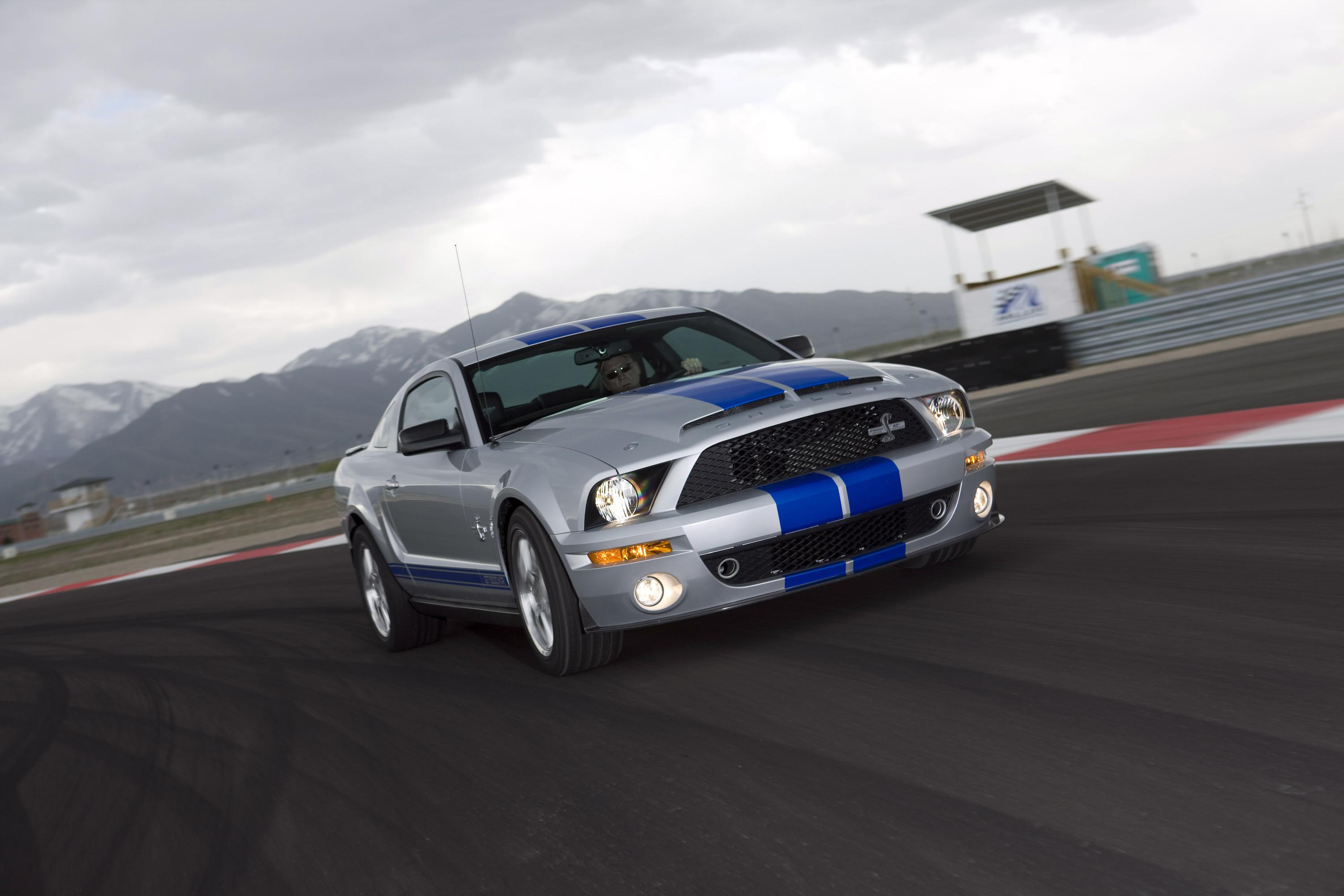 Ford Shelby GT500KR