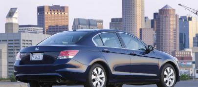 Honda Accord EX L Sedan (2008) - picture 4 of 14