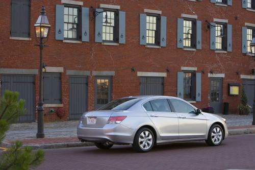 Honda Accord EX L Sedan (2008) - picture 9 of 14