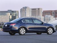 Honda Accord EX L Sedan (2008) - picture 3 of 14