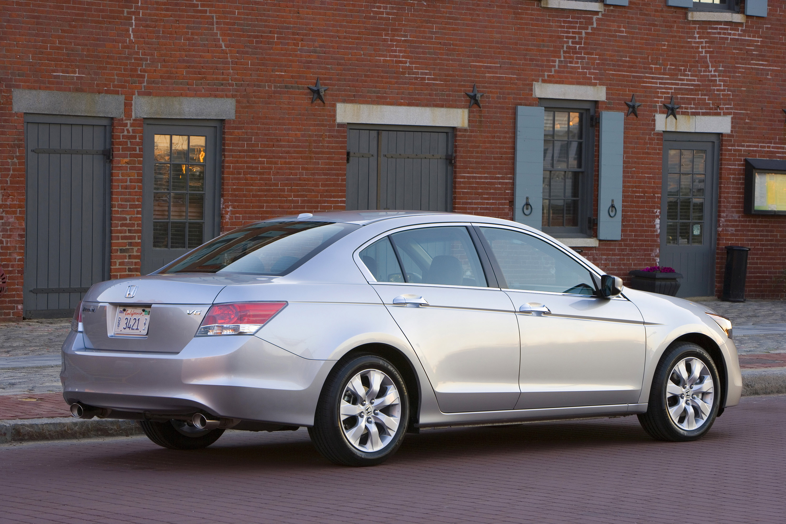 Honda Accord EX-L V6 Sedan