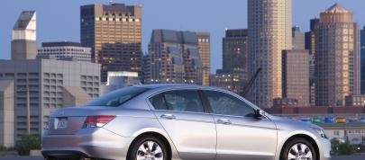 Honda Accord EX-L V6 Sedan (2008) - picture 31 of 62
