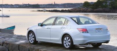 Honda Accord EX-L V6 Sedan (2008) - picture 36 of 62
