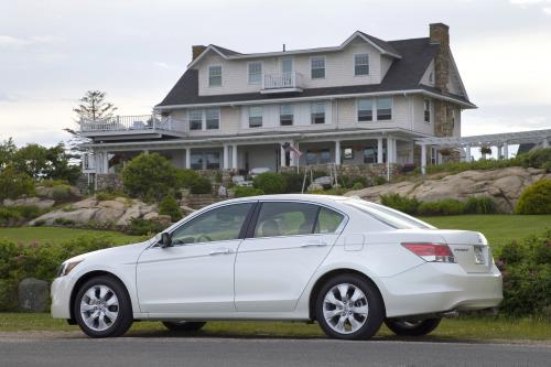 Honda Accord EX-L V6 Sedan (2008) - picture 41 of 62