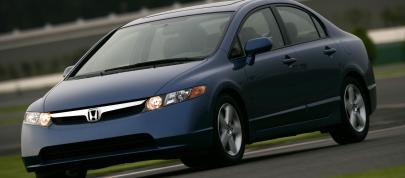 Honda Civic Sedan (2008) - picture 4 of 28