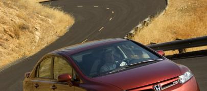 Honda Civic SI Sedan (2008) - picture 7 of 18