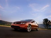 Honda Civic SI Sedan (2008) - picture 5 of 18