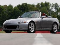 Honda S2000 (2008) - picture 1 of 6