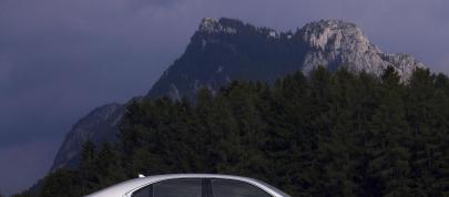 Lexus LS 460 (2009) - picture 7 of 24