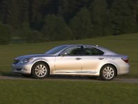 2008 Lexus LS 460 (2009)