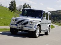 Mercedes-Benz G500 (2008) - picture 5 of 6
