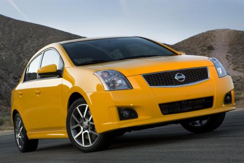 Nissan Sentra SE-R (2008) - picture 1 of 12