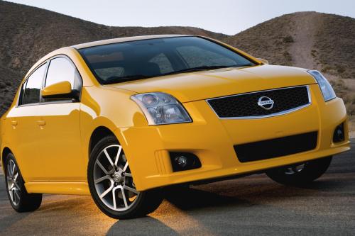 Nissan Sentra SE-R (2008) - picture 8 of 12