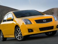 Nissan Sentra SE-R (2008) - picture 3 of 12
