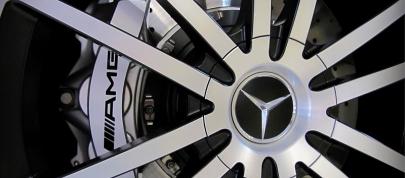 Renntech Mercedes-Benz SL65 AMG V12 Biturbo Black Series (2008) - picture 7 of 8