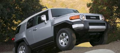 Toyota FJ Cruiser (2008) - picture 12 of 12