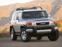 Toyota FJ Cruiser (2008) - picture 5 of 12