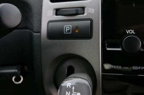 Toyota Prius Touring Edition (2008) - picture 16 of 20