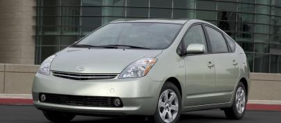 Toyota Prius (2008) - picture 4 of 18