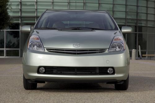 Toyota Prius (2008) - picture 1 of 18