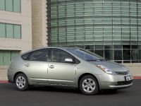 Toyota Prius (2008) - picture 6 of 18