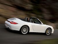 Porsche 911 Carrera 4 &amp Carrera 4S (2009)