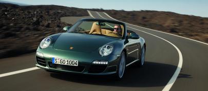 Porsche 911 Carrera & Carrera S (2009) - picture 4 of 9