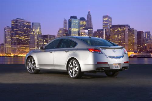 Acura TL SH-AWD (2009) - picture 17 of 30